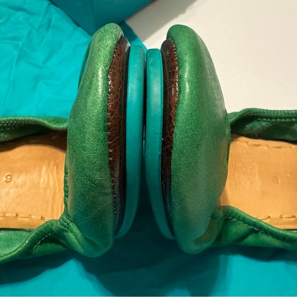 Tieks Clover Green Leather Flats - Picture 5 of 7